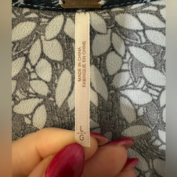 Free People Blue Birds of a Feather Top, Size Large - Picture 5 of 8